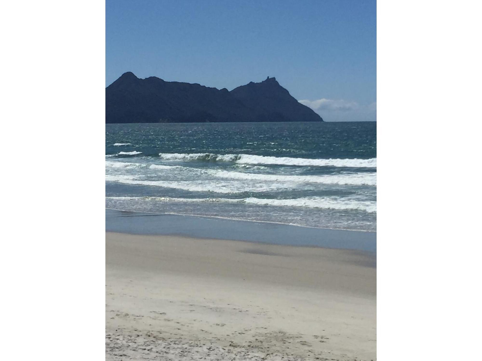 Ruakaka Sands - Ruakaka Holiday Home Екстериор снимка